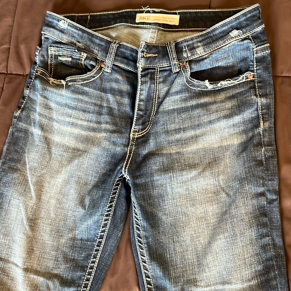BKE- Payton. Size 29/33 1/2. Mid rise bootcut